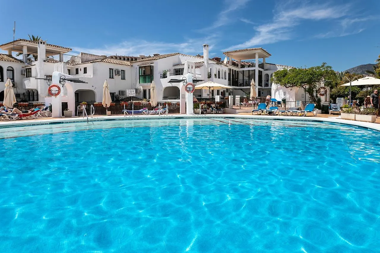 Weforyou Near The Beach Two Bedrooms In Pueblo Evita Benalmadena 0*,